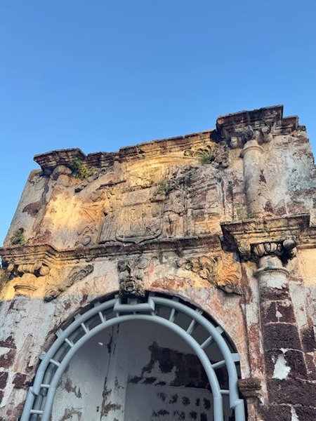 A Famosa: A Personal Exploration